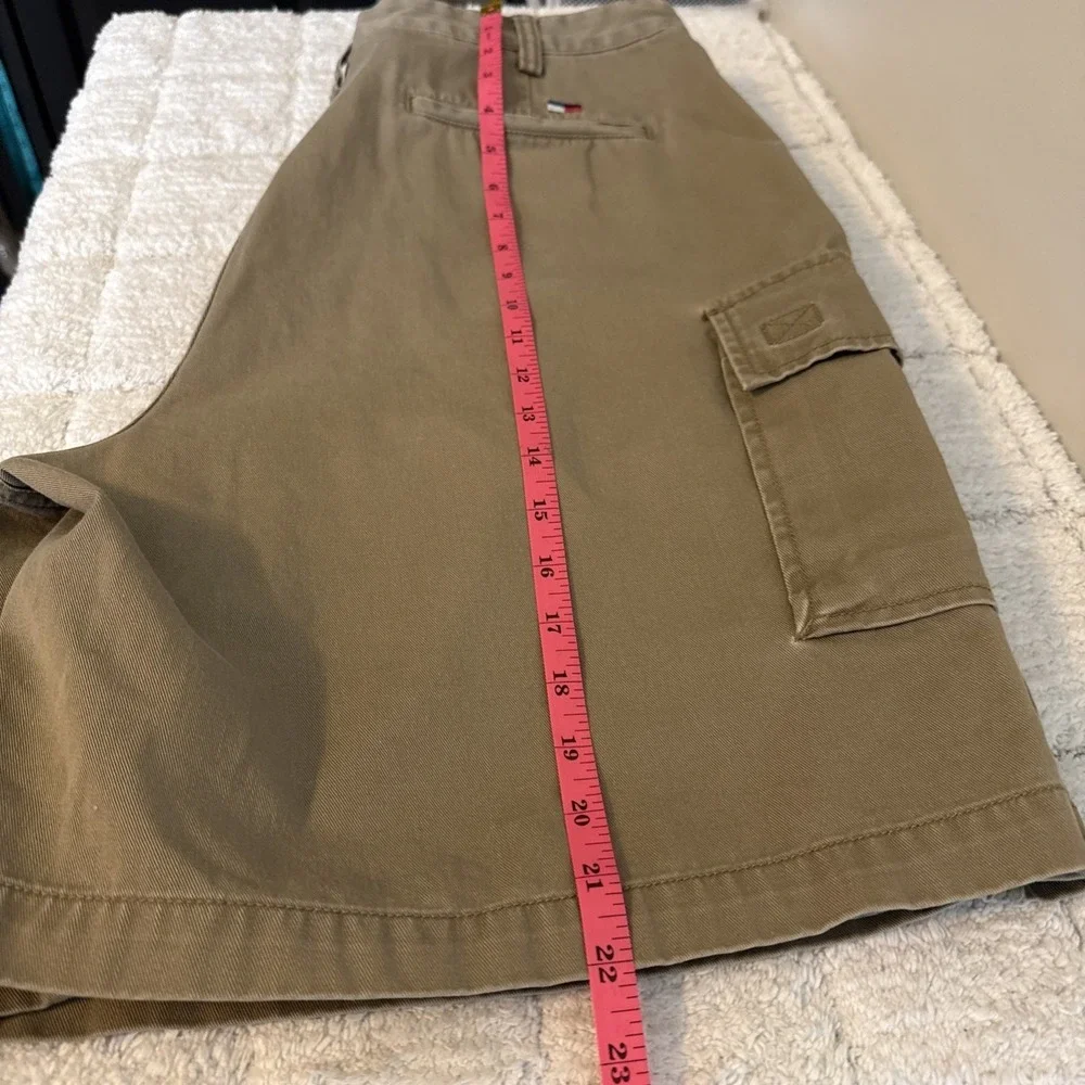 Tommy Hilfiger Mens Y2K Khaki Cargo Shorts Sz 38 Outdoors Casual Preppy